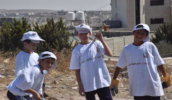 حملة اليوم العالمي للنظافة في محافظة بيت لحم ستنطلق في الثامن من تشرين أول تحت شعار بيت لحم نظيفة وخضراء