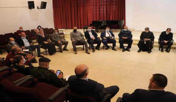 بلدية بيت لحم تعقد لقاءً تشاوريا للخروج برؤية مشتركة في تنظيم الاحتفالات الميلادية المجيدة ضمن إجراءات السلامة والوقاية العامة