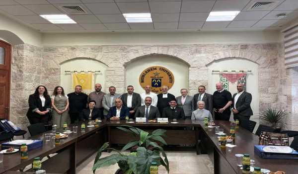زيارة رسمية لوفد بلدية بيت لحم إلى جامعة بيت لحم: نحو شراكة مستدامة